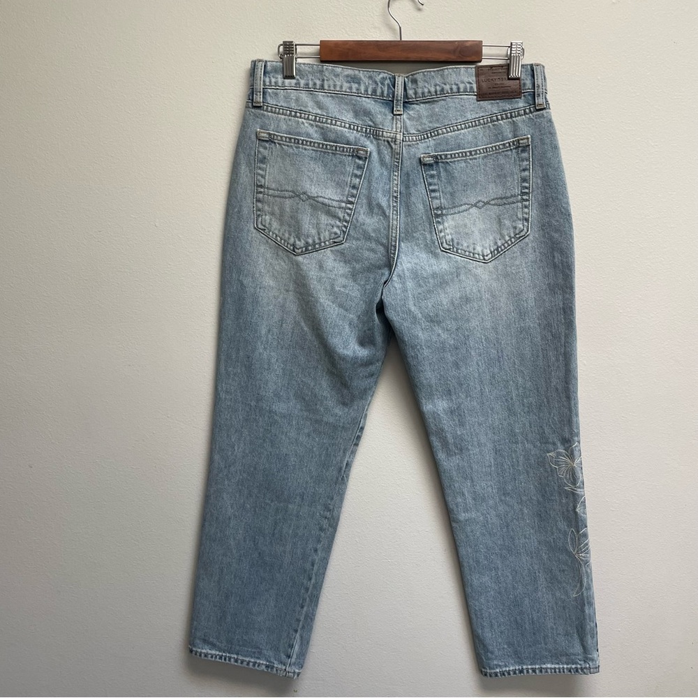 Lucky Brand women’s sienna slim boyfriend jeans denim floral embroidery size 30 - Picture 2 of 8